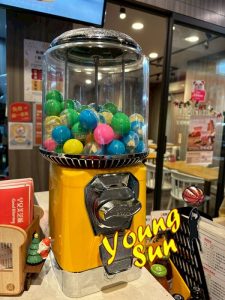 連鎖早餐店新開幕 扭蛋機抽獎送優惠 膠囊扭蛋機抽獎扭蛋機小型扭蛋機桌上扭蛋機扭蛋機租賃陽昇國際