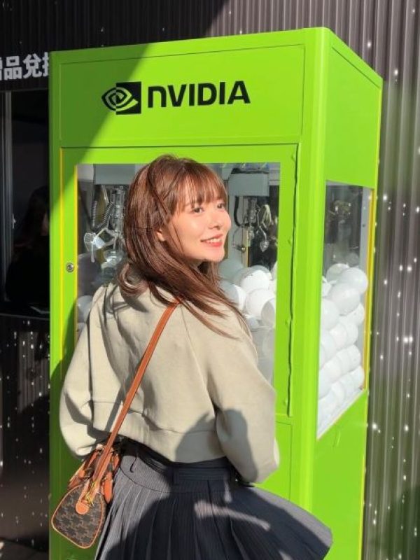 NVIDIA 娃娃機 一夾入魂！NVIDIA 品牌娃娃機娃娃機租賃AI科技展展場品牌客製化娃娃機陽昇國際